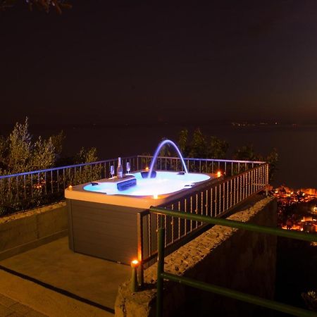 Villa Pelargonia Макарська Екстер'єр фото